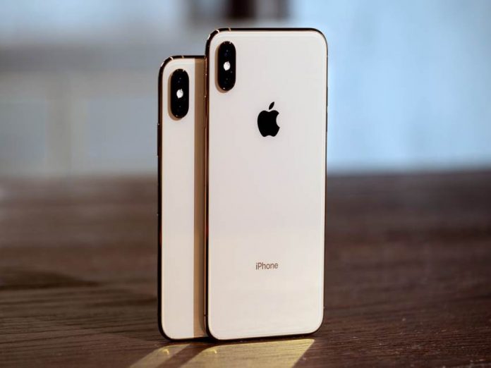 iPhone XSMax and XS