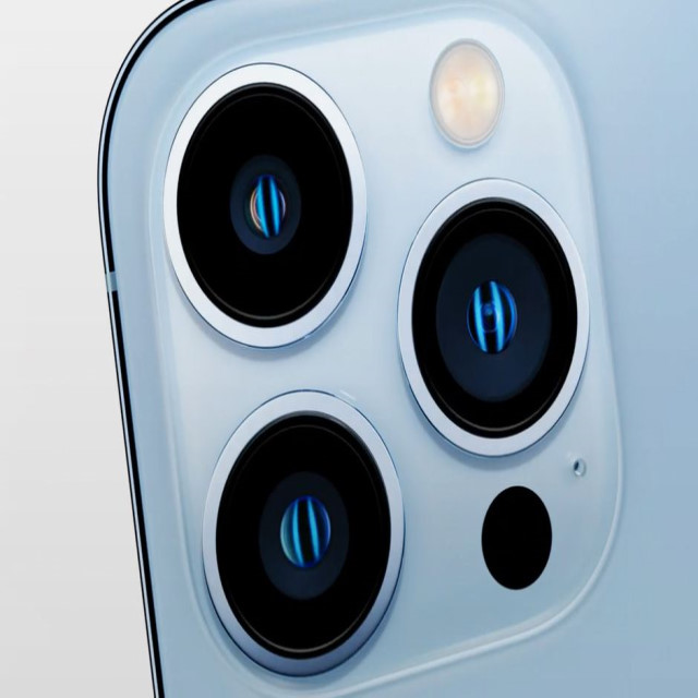 iphone-13-pro-cameras